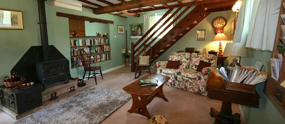 Hills Farm Bed & Breakfast Leominster Exterior photo